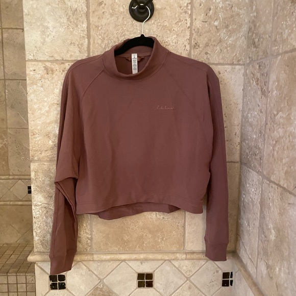 Lululemon Sweatshirt - Picture 6 of 6